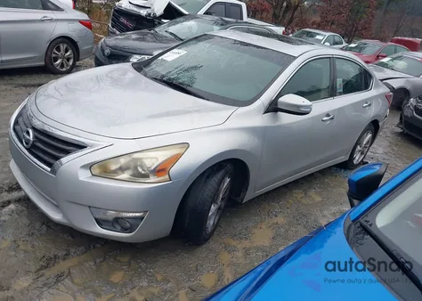 2013 Nissan Altima 2.5 Sv z USA, uszkodzony, nr VIN 1N4AL3AP8DC299675